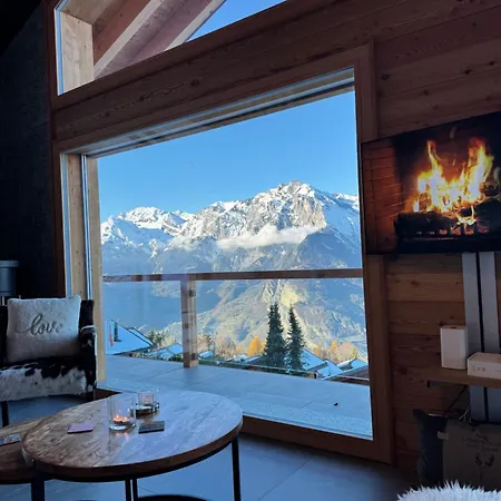 Swiss Feniks By Jolidi Нанда