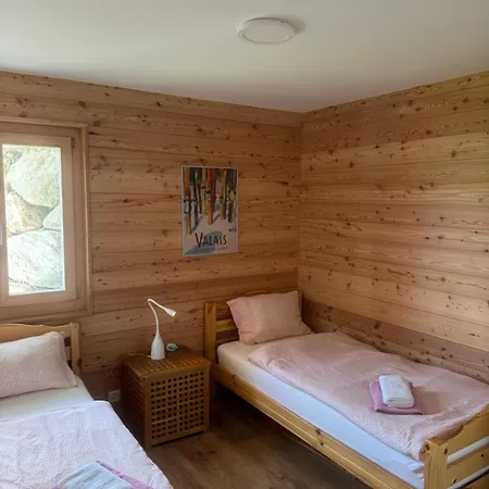 Swiss Feniks By Jolidi *