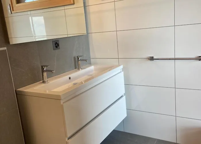 شاليه Swiss Feniks By Jolidi