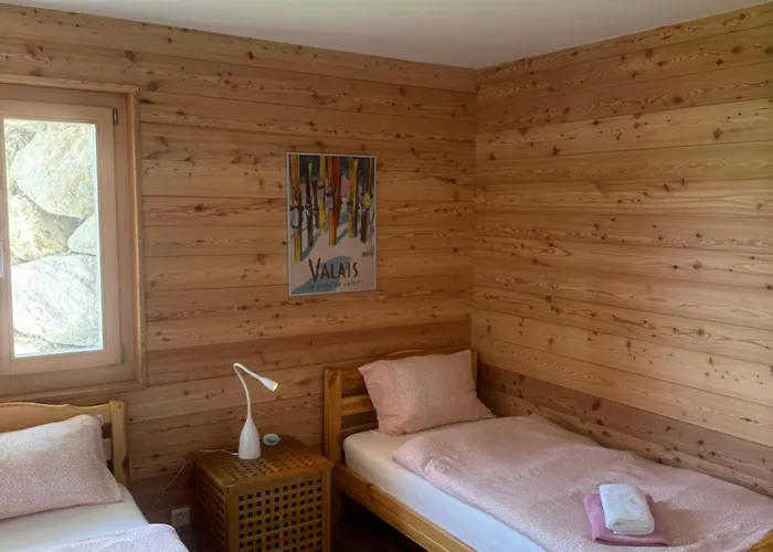 Swiss Feniks By Jolidi *